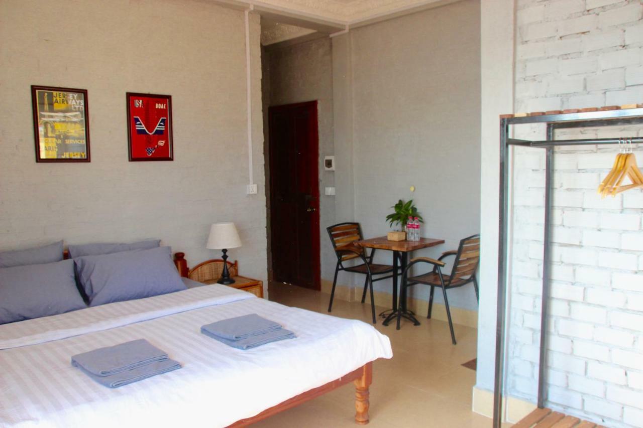 Sorya Guesthouse & Dolphin Tours Kratie Extérieur photo